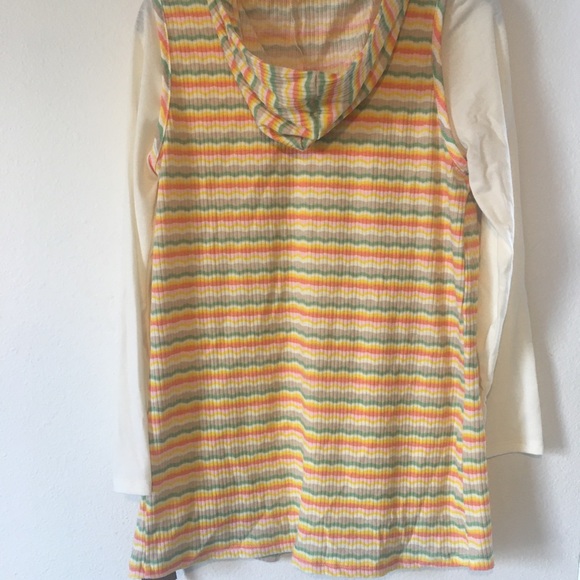 Forever Me. Girls Three Piece Outfit. Includes a Matching Hair Tye. NWT. - Picture 5 of 5